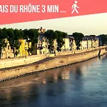 Studio Serenite-La Roquette-Rue Tres Calme